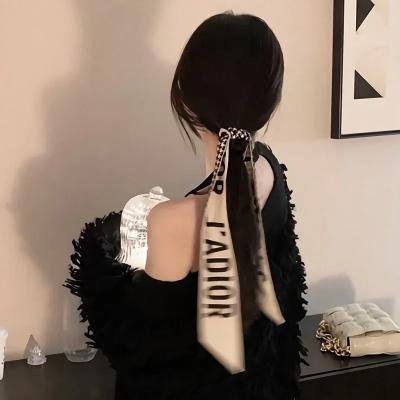 靠着祖传改符我在乡村爆火了